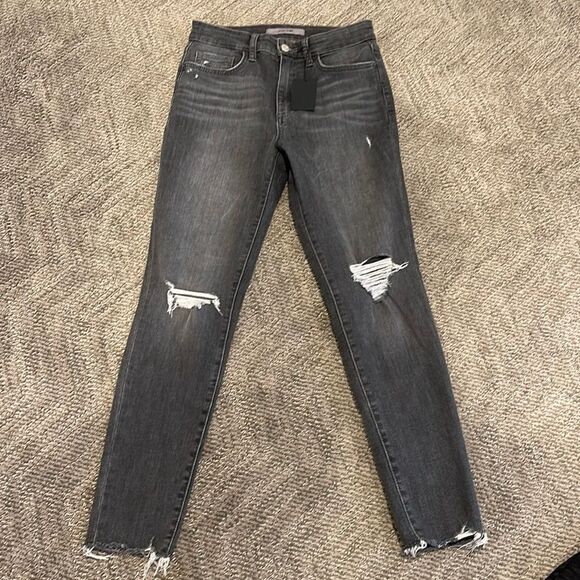 Joe’s Jeans High Rise Skinny Jeans - Picture 1 of 9
